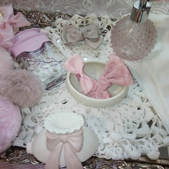 Vintage Trinket - Picture 4 of 7